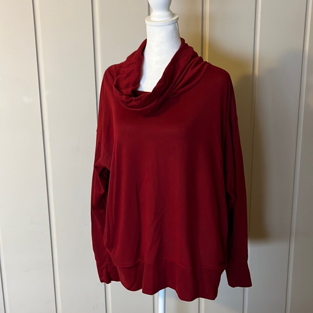 Deep red Ryka cowl neck sweatshirt with pockets, size large